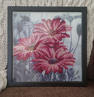 Pink Flowers Diamond Painting, framed, was a gift