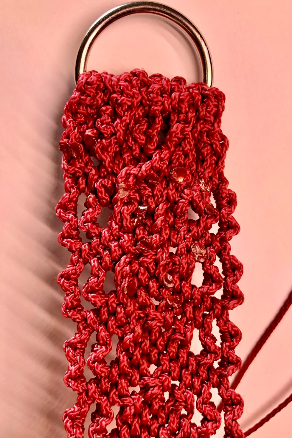 Schritt für Schritt Anleitung Martingale-Halsband mit Makramee-Herzmuster