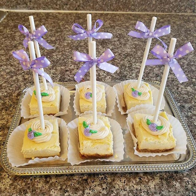 #cheseecakepops #chessecake #partytime🎉 #candybar #candytabledecor
