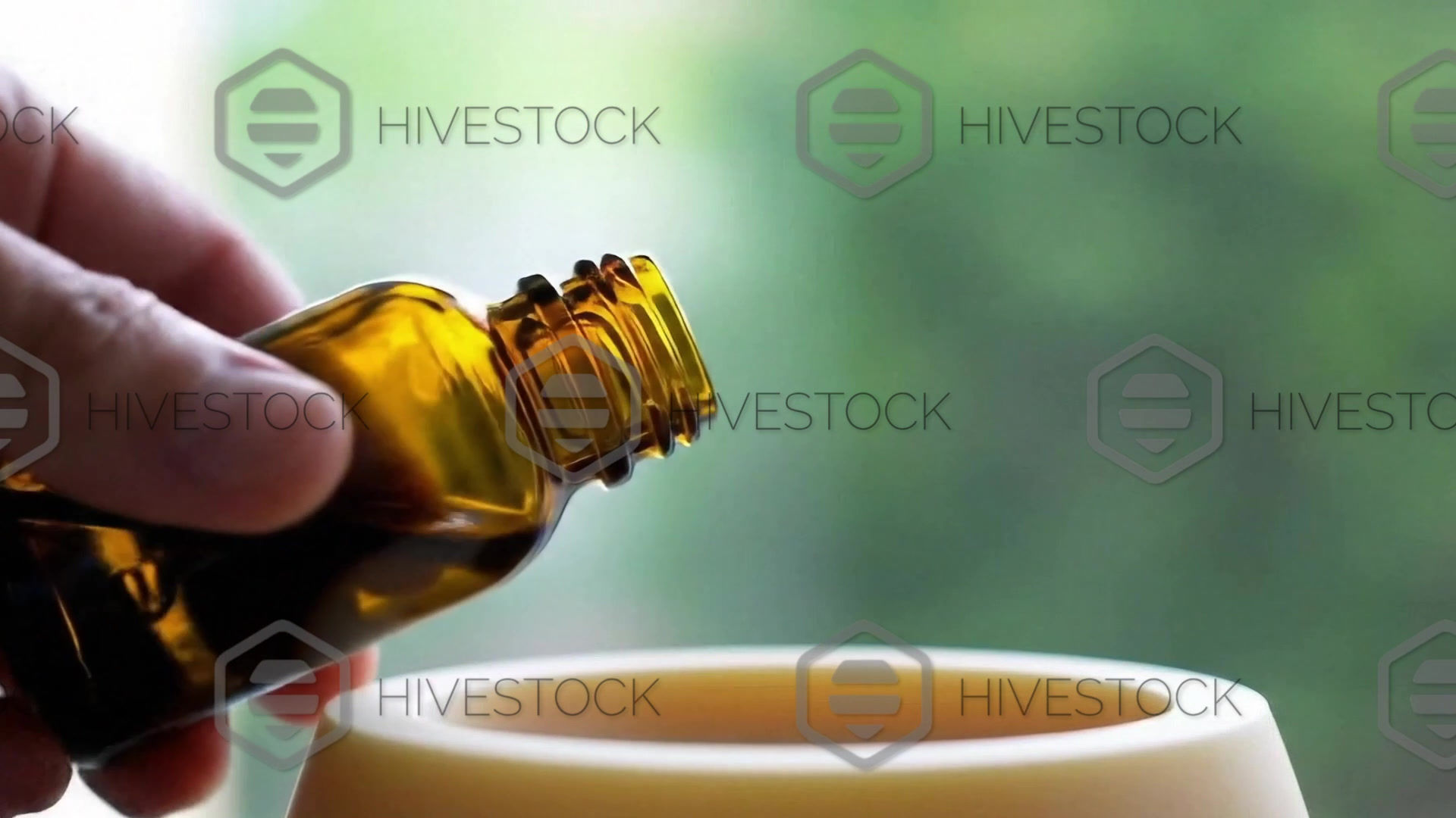 Hivestock_Oleo Spa