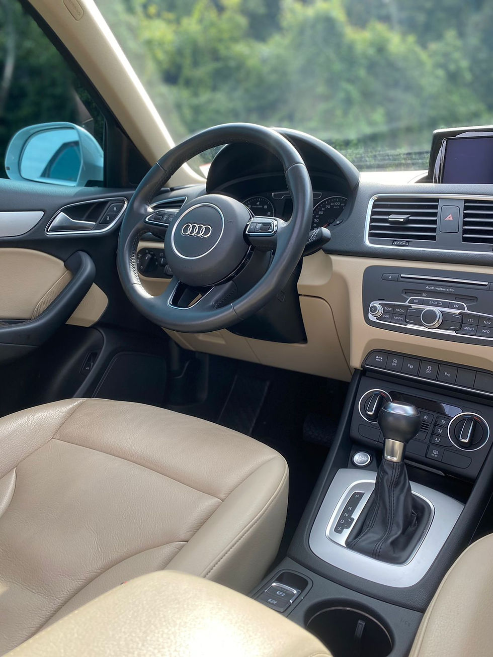 Miniatura: AUDI Q3 QUATTRO 2018 (50MKM)