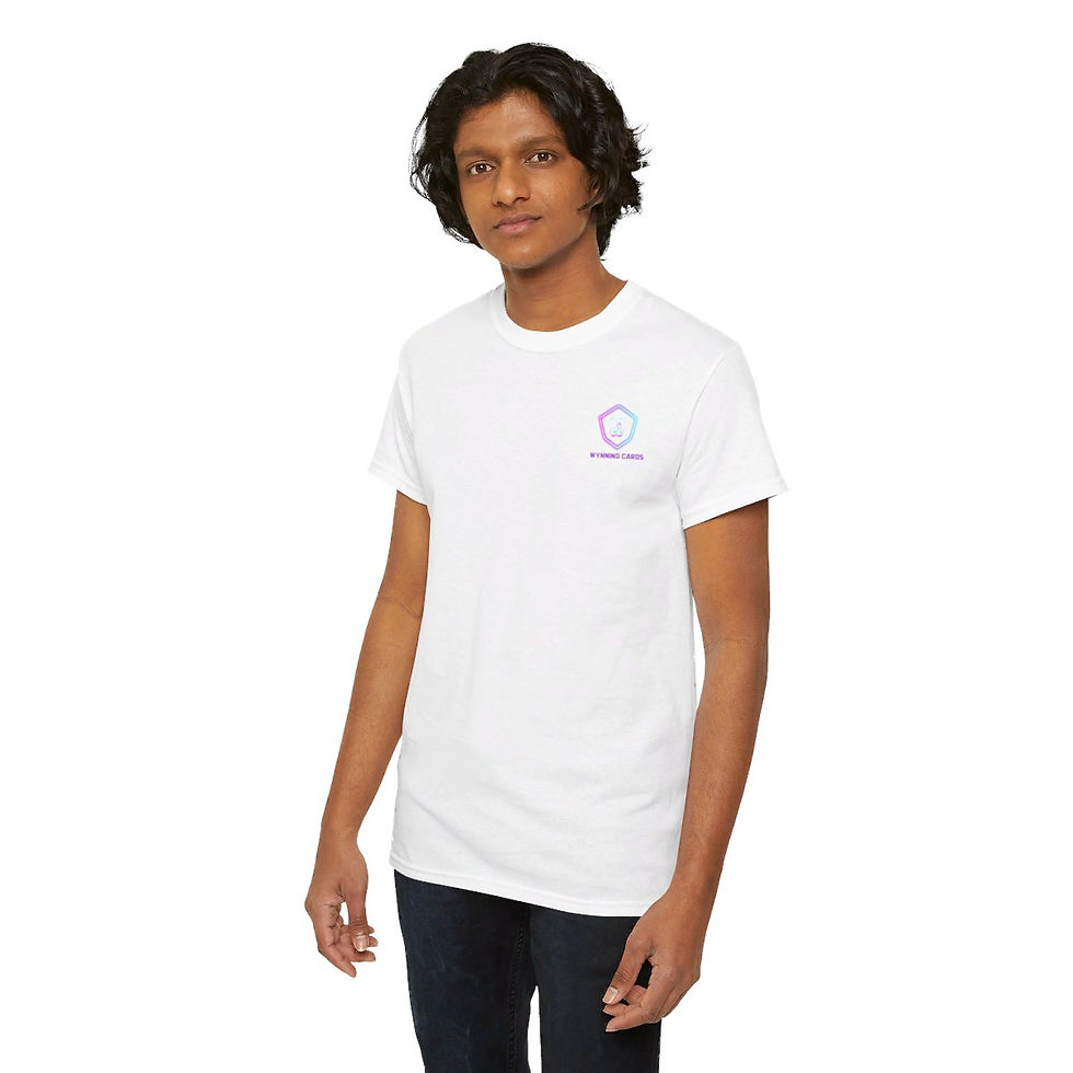 Miniaturbild: White Wynning Cards Unisex Heavy Cotton Tee