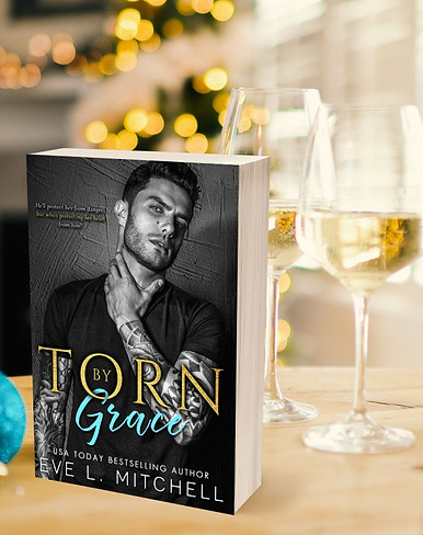 flatlay wine glasses