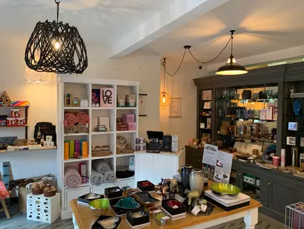 Trinkets & Treasures