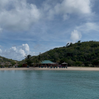 Sparrow's Beach Club in Union island, view from a boat
