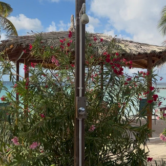 Sparrow's Beach Club in Union island, an outdoor shower