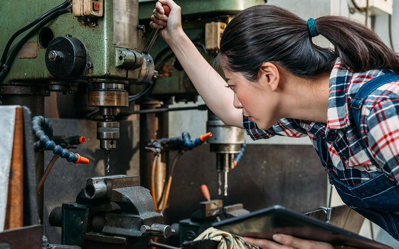 Multi-Axis Machining in Thailand’s Precision Manufacturing