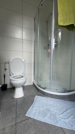 LP7-0103 - badkamer 2