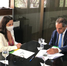 Companhia Docas do Ceará e Embaixada da Argentina assinam memorando de entendimento