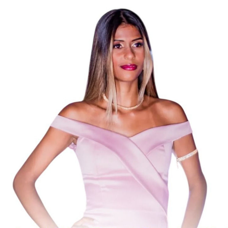 Larissa Kellen - Silveiras 