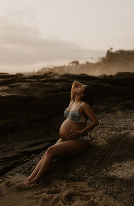 Beach Maternity Session. Boudoir maternity Session3893.jpg