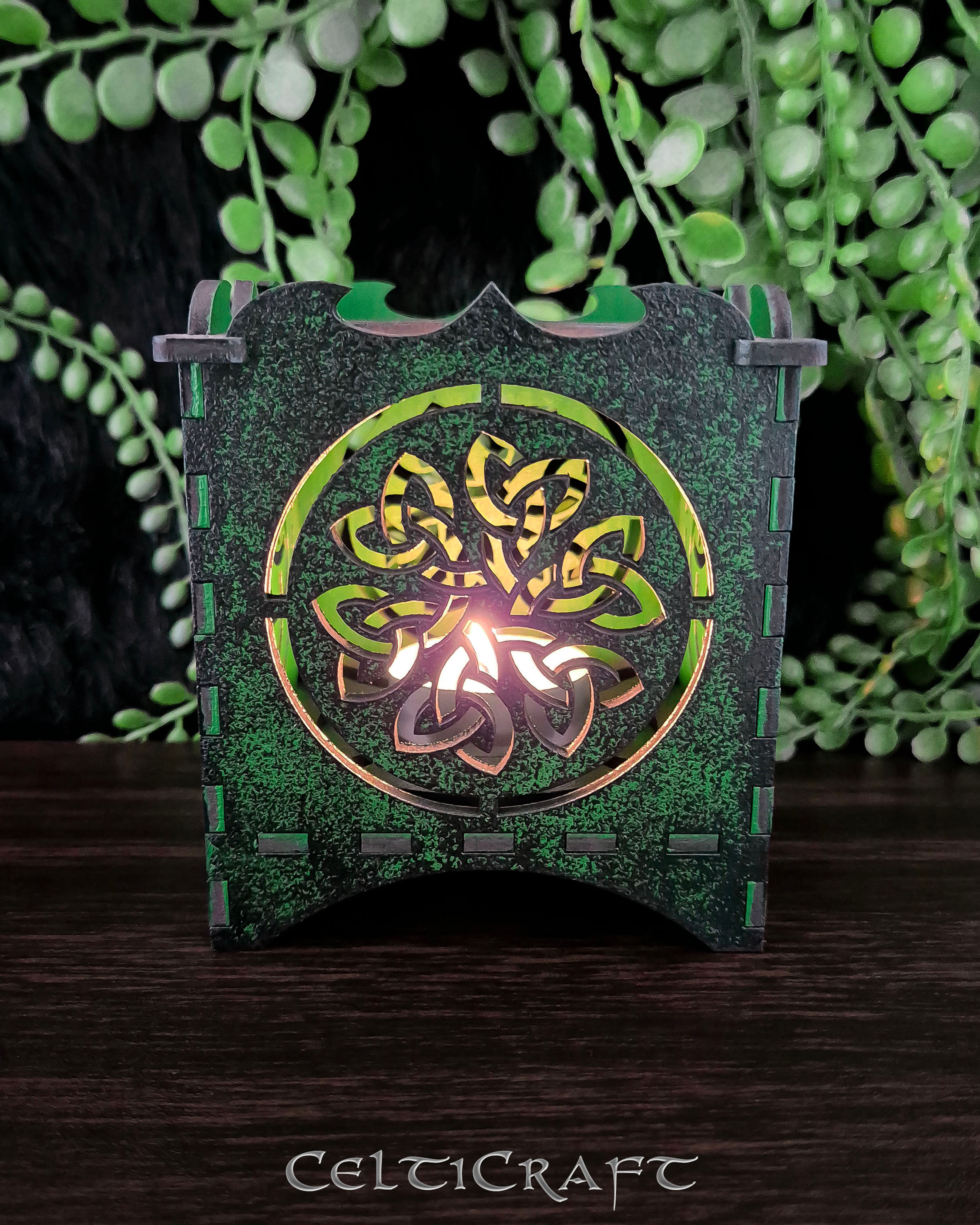 Celtic Box Candle Holder (Green)