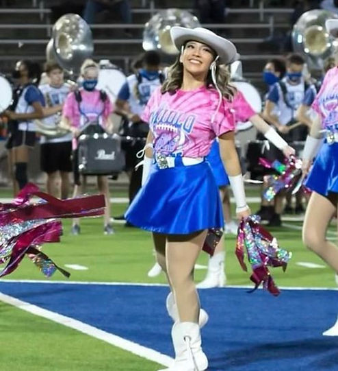 Haven-Moreno-2021-Gold-Star-Graduate2 (1).jpg