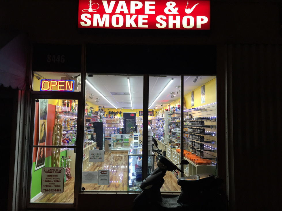 Top 5 Smoke Shops Open Late in Dania Beach, FL