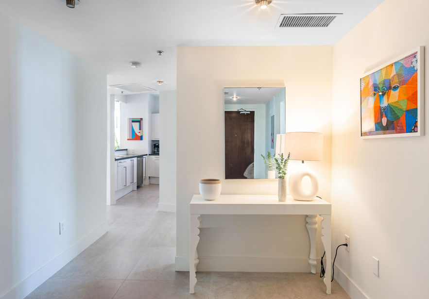 226 Ocean Dr #8f, Miami Beach, FL 33139, USA-27.jpg