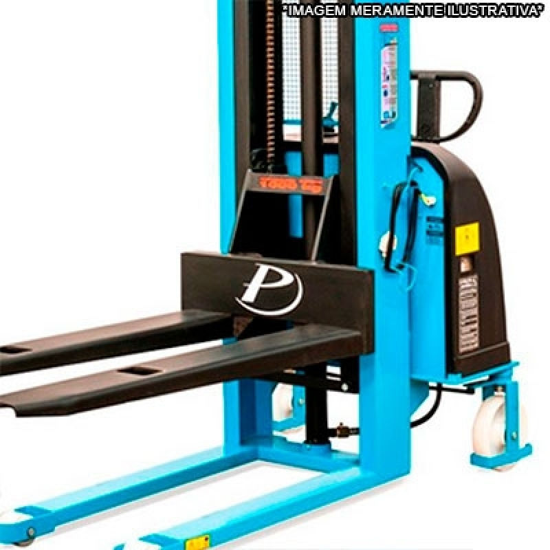 comprar-empilhadeira-pneumatica-semi-ele