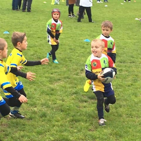 31961541_704385139732211_9152850048243990528_n