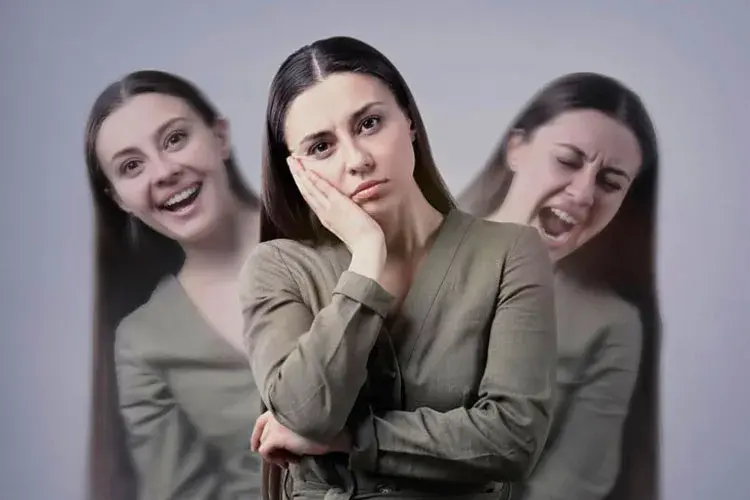 bipolar bozuklukta manik ve depresif dönemin özellikleri