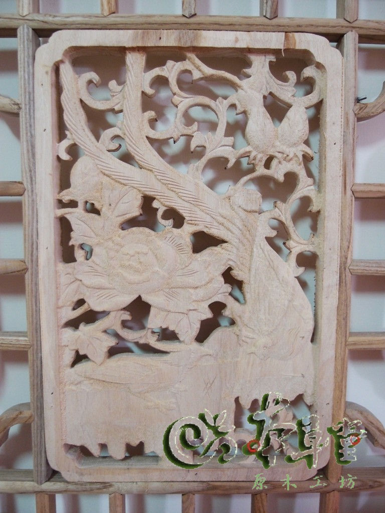 Thumbnail: 85*206 雕刻門片