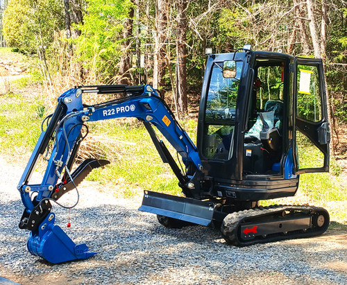 Mini Excavator Rippa R22 PRO | Diggearusacom