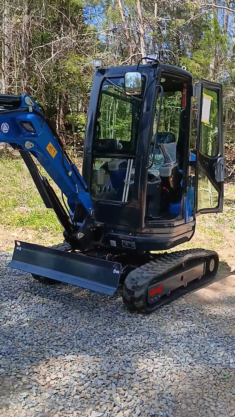 Thumbnail: Mini Excavator Rippa R22 PRO