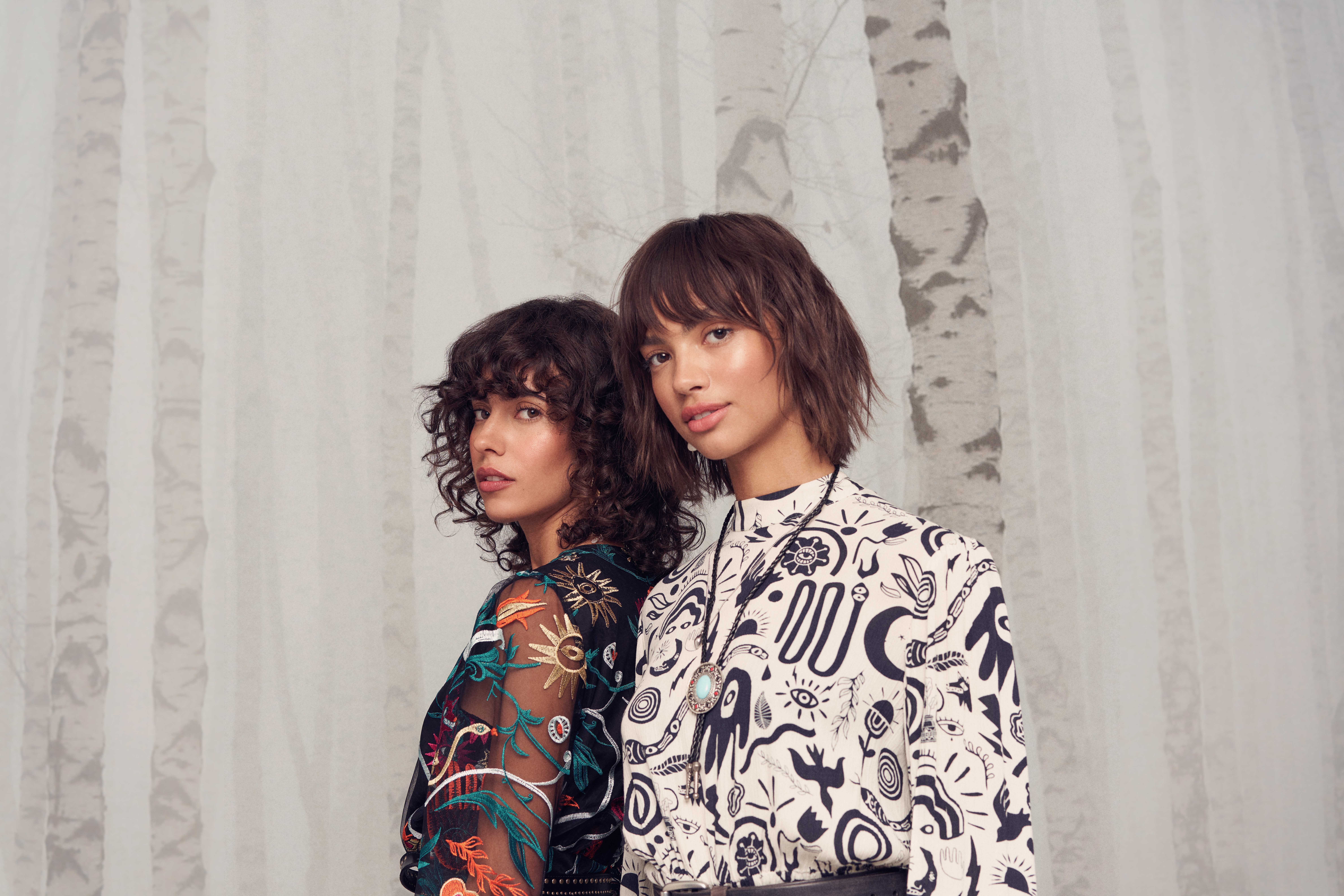 WA49_AW22_OV_NOM FOLK_DUAL1_130.jpg