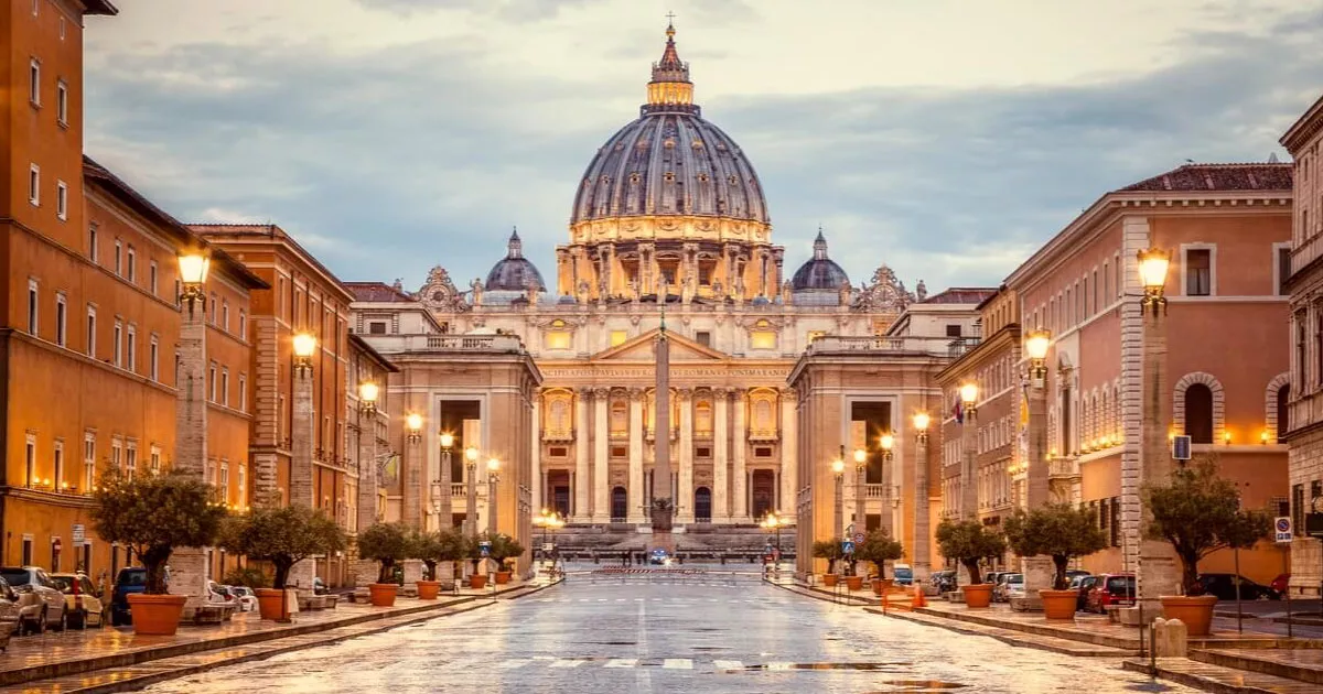 San-Pietro-Roma-com.webp