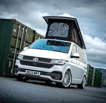 camper conversion; vw camper conversion; bespoke campervan; bespoke campervan interiors; custom design camper; vw transporter camper; dub alchemy; high end campervan; high end day van; day van; campervan inspiration; pop top roof; split wrap; wrapped camper