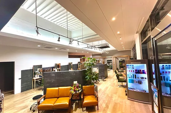 Ops Hair オプスヘアー サロンページ