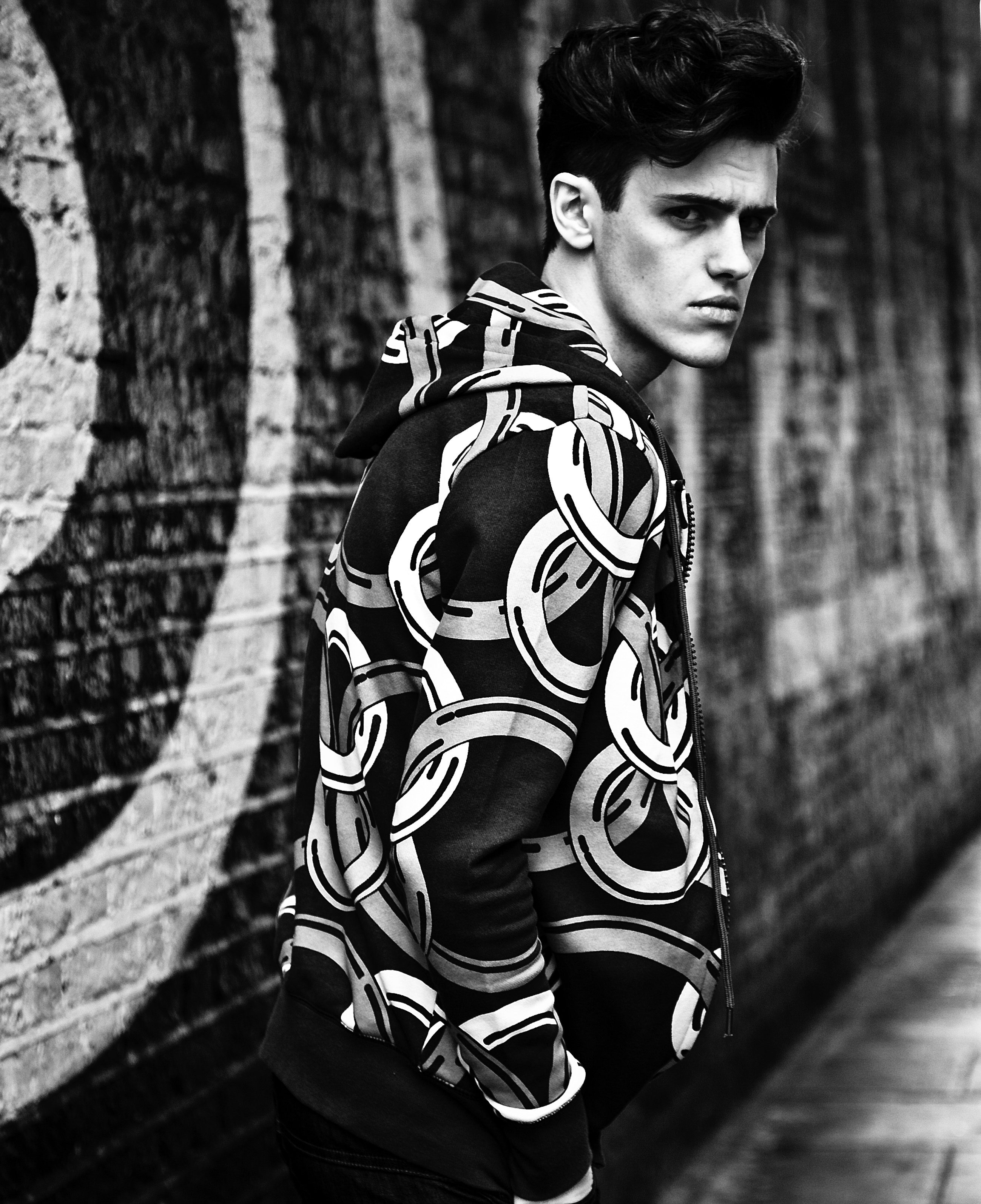 QWHO magazine(UK)