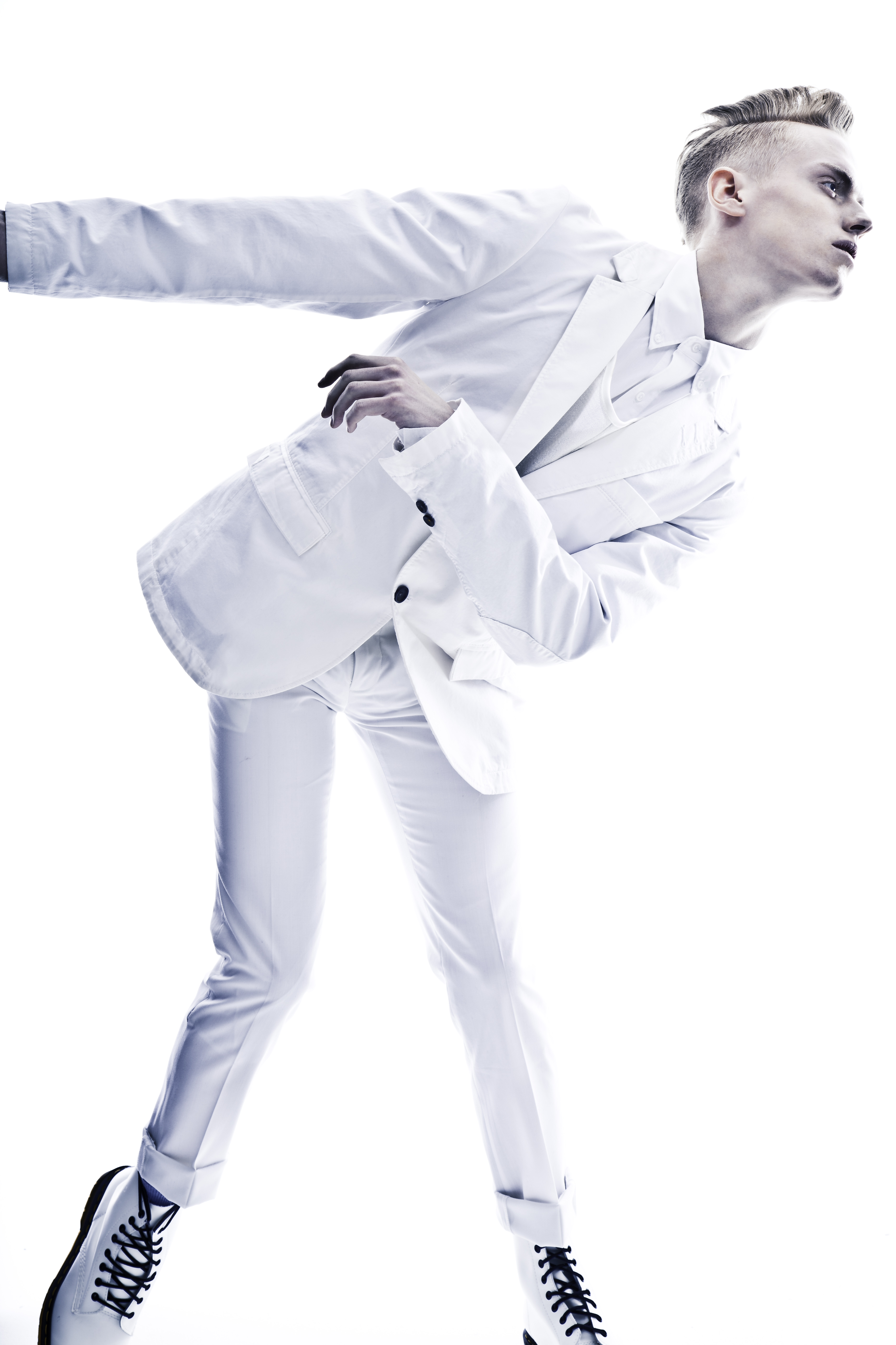1883 magazine