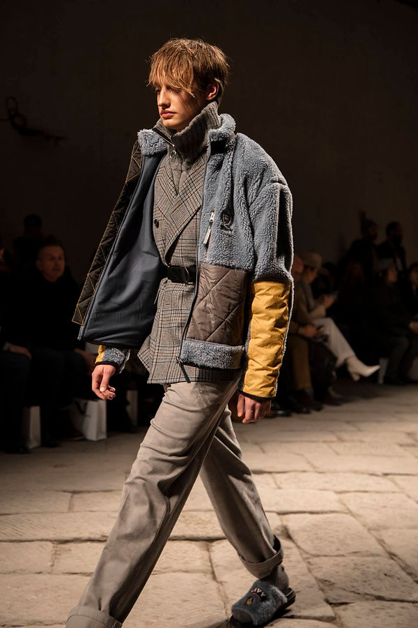 Beyond Closet by Gili Biegun_18.jpg