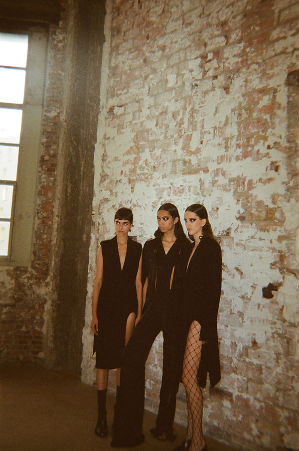 ann demeulemeester ss20 (3).jpg