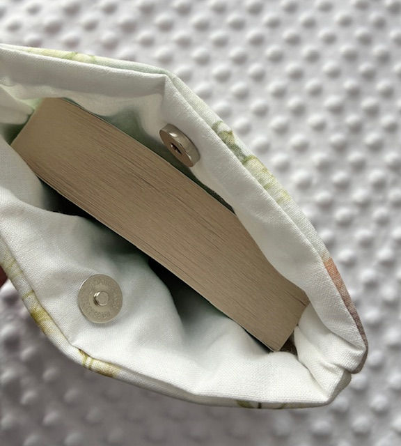 Miniature : Pochette livre de poche