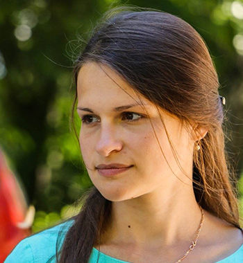 Полина Йович