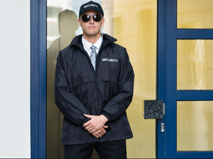 Security Guards vs. Alarm Systems: Which Is Better for Your Brampton Business?