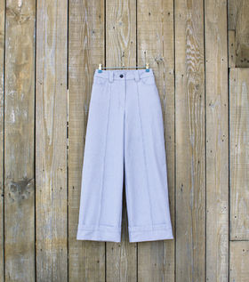 Hose  streifen Bügel _edited.jpg