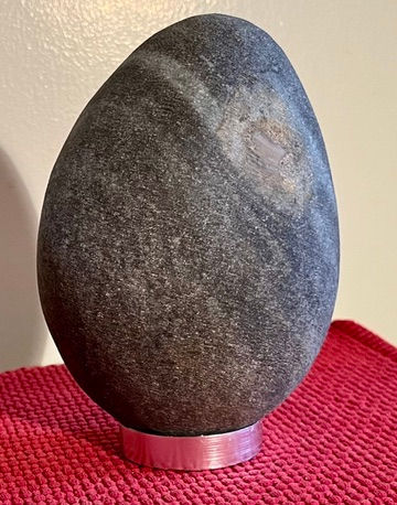 Thumbnail: Medium Egg
