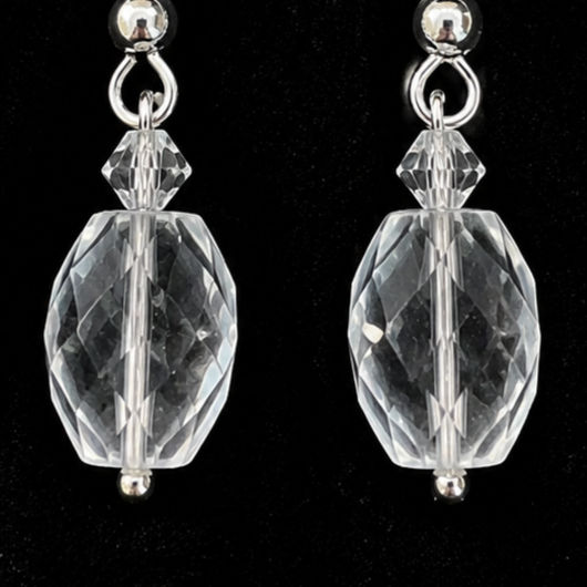 Thumbnail: Faceted Clear Quartz V2