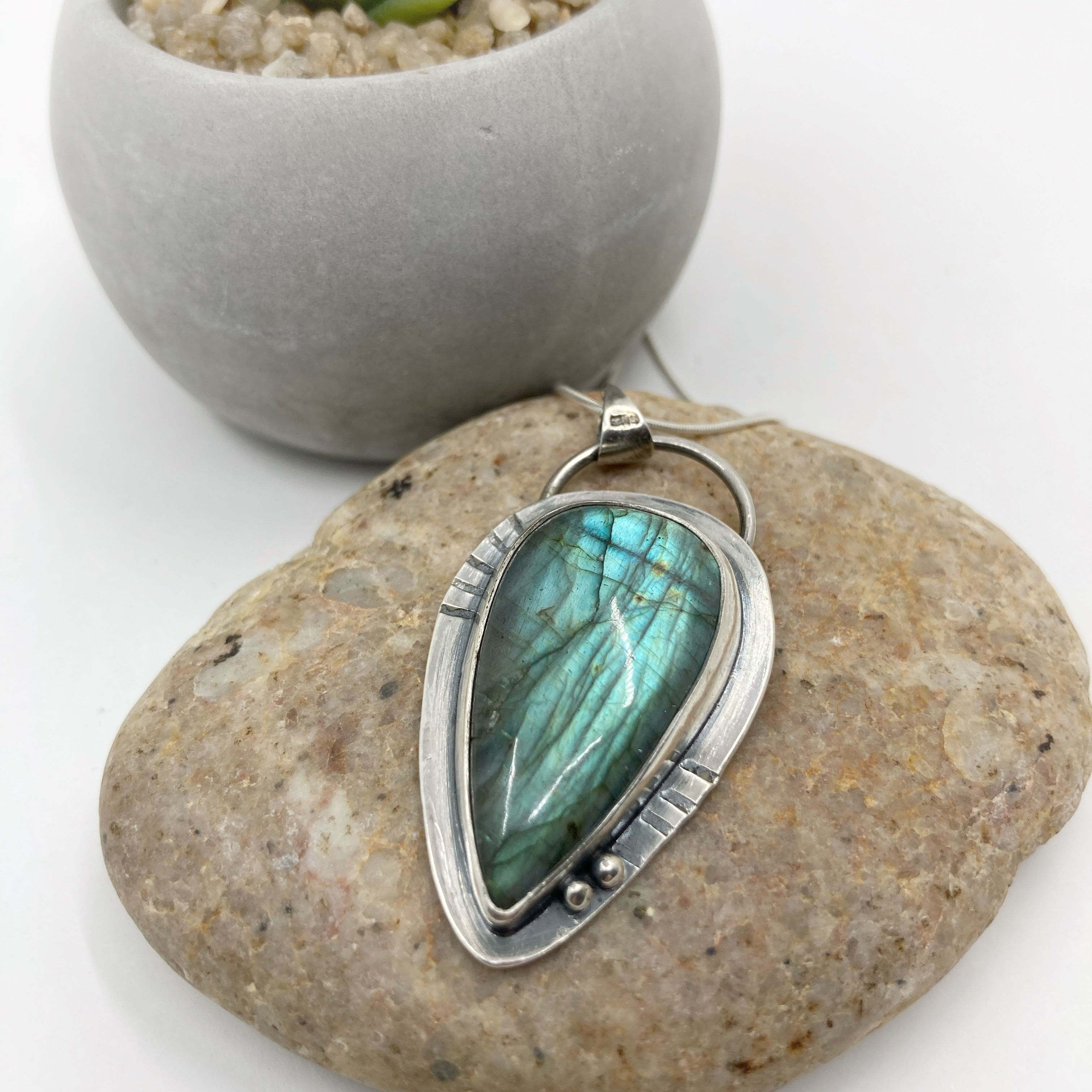 Labradorite Pendant