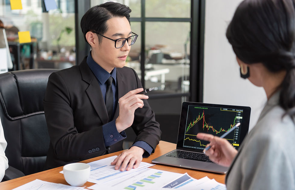 Trading vs Investing: A Complete Guide to Choosing Your Path