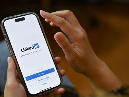 Cómo Potenciar tu Hoja de Vida con Redes Sociales y Plataformas en Línea