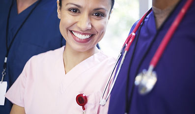 Улыбающиеся медицинской PERSONEL