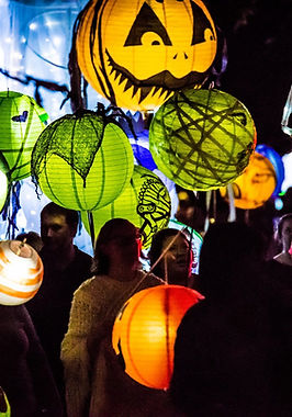 Grant Park Halloween Lantern Parade | chantelle-rytter