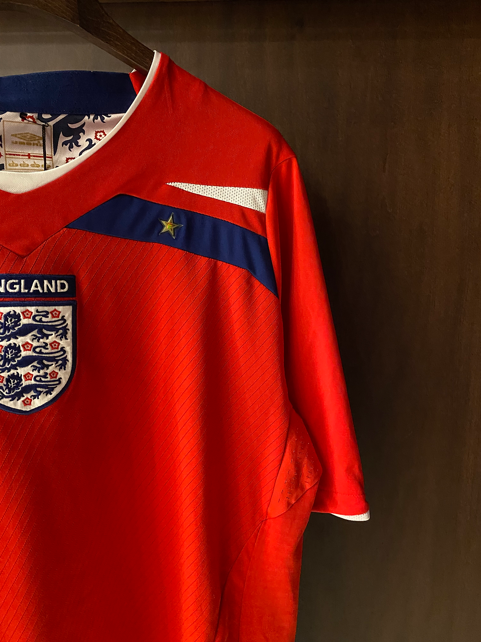 Miniatura: Vintage Ultra Rare 2010 England Umbro Match Soccer Jersey T-shirt