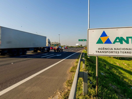 Fiscalização eletrônica da ANTT: seguros obrigatórios entram no radar e podem bloquear o RNTRC