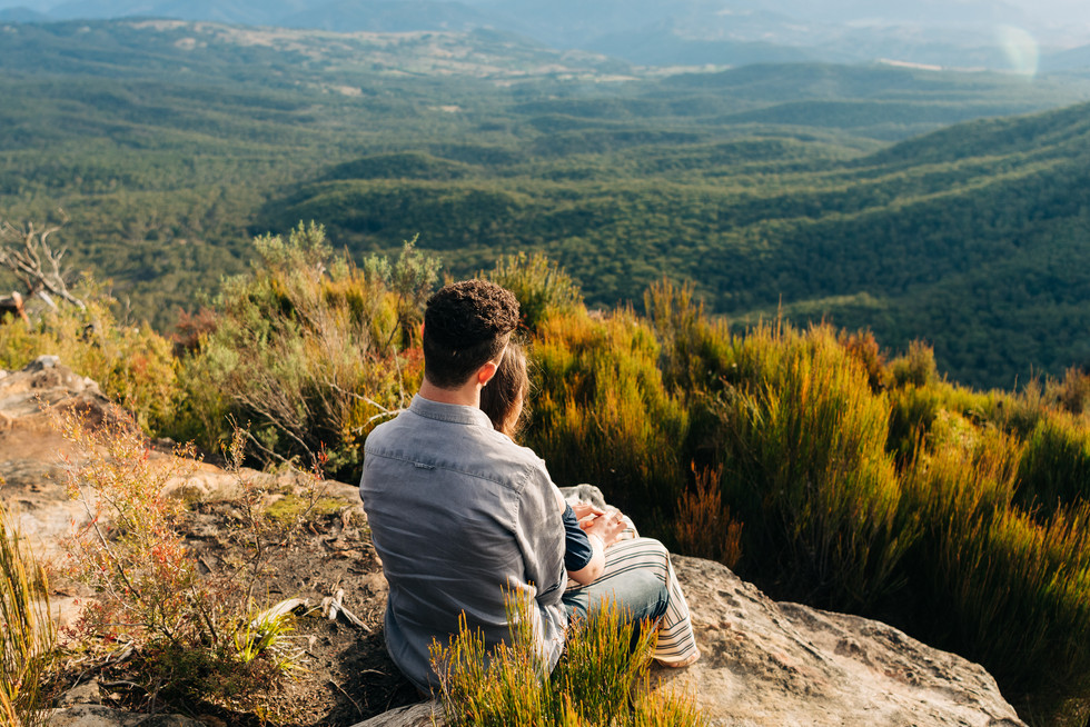 Sydney Wedding Photographer, Engagement Session, Engagement Shoot, Engagement Portraits, Blue Mountains, Jamison Valley, Jamison Valley Blue Mountains, Blue Mountains Photographer, Blue Mountains Photography, Jamison Valley Photographer, Jamison Valley Photography, Outdoor Engagement Shoot, Natural Photography, Rocky Mountains, Valley, Stunning Landscape