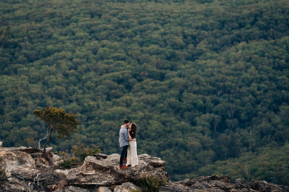 Sydney Wedding Photographer, Engagement Session, Engagement Shoot, Engagement Portraits, Blue Mountains, Jamison Valley, Jamison Valley Blue Mountains, Blue Mountains Photographer, Blue Mountains Photography, Jamison Valley Photographer, Jamison Valley Photography, Outdoor Engagement Shoot, Natural Photography, Rocky Mountains, Valley, Stunning Landscape