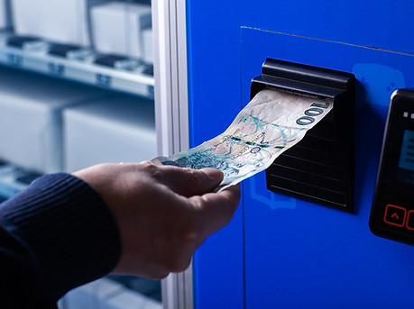 Platba hotovost prodejní automat mobivend