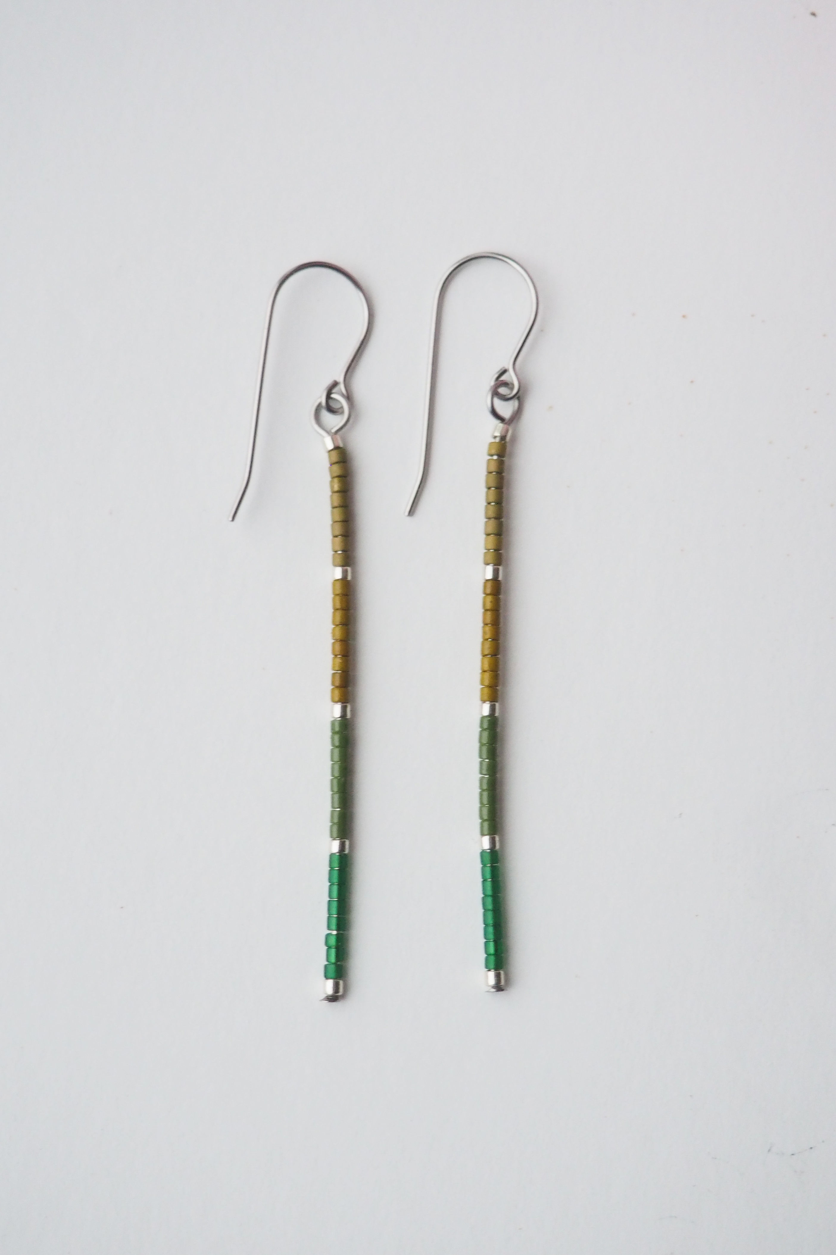 Vertical Bar Earrings | Short Green